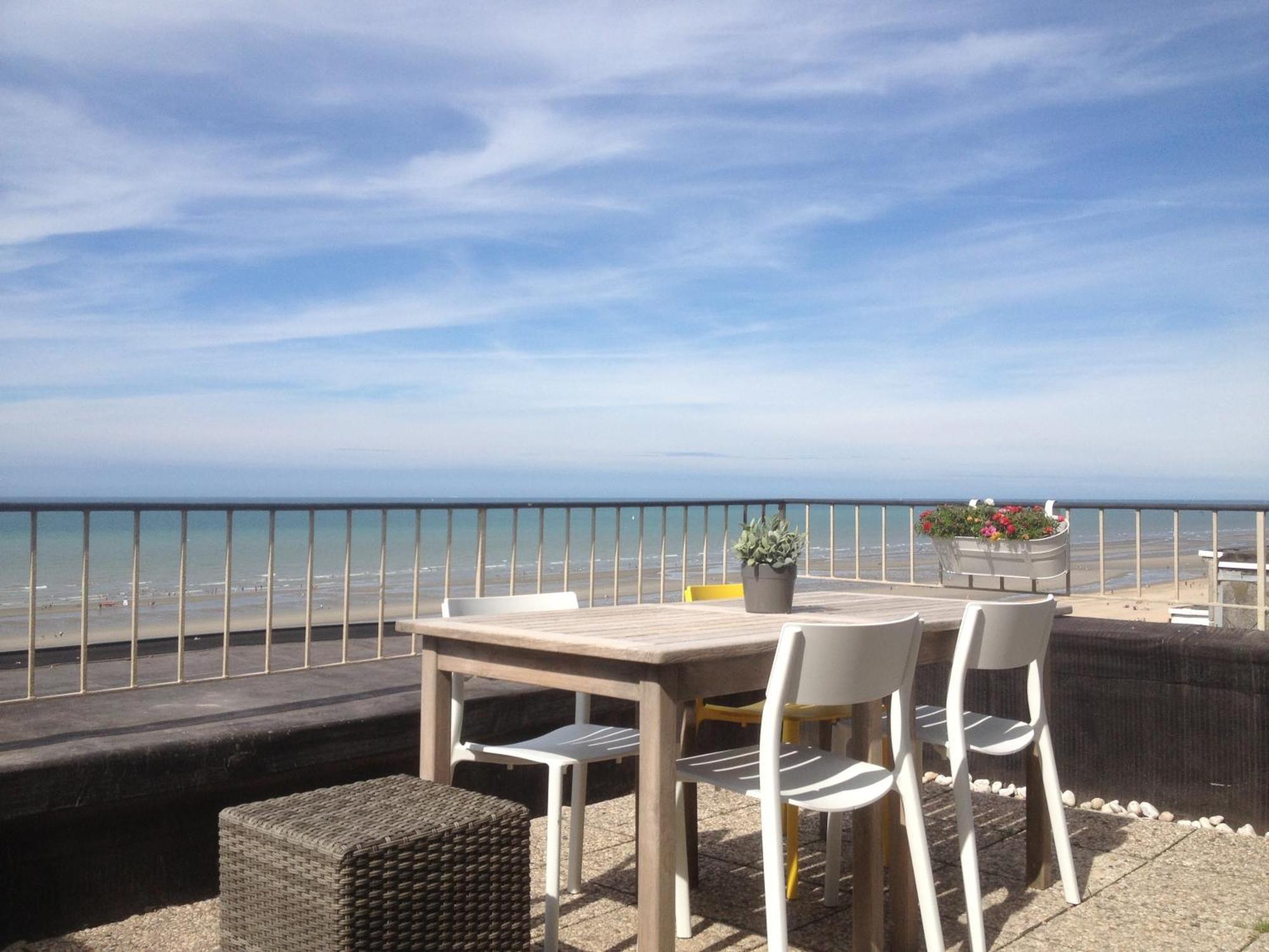Apartamento Zeedijk44 - Frontal Sea View Penthouse De Panne Exterior foto